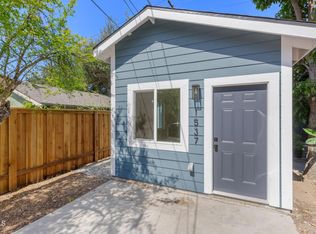 1537 Wesley Ave, Pasadena, CA 91104