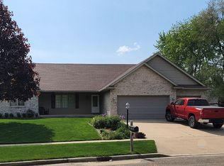 12421 W Jolynn Ct, Hanna City, IL