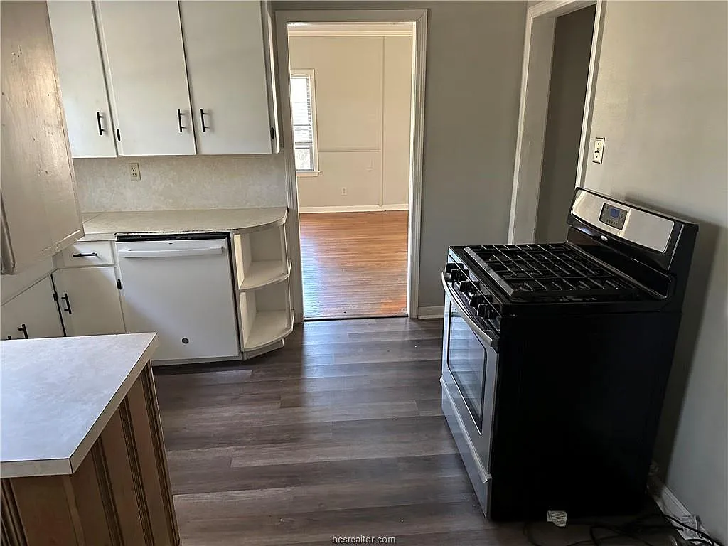 3 bed, 1680 sqft, $1,450 — Photo 4