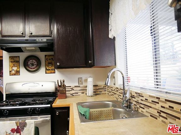 5th image of 16185 Hiddenwood Ln