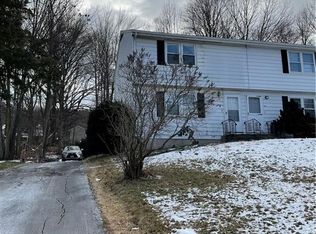 131 Skyridge Rd #131, Bristol, CT 06010