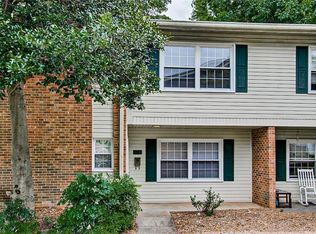 4707 Champion Ct, Greensboro, NC 27410