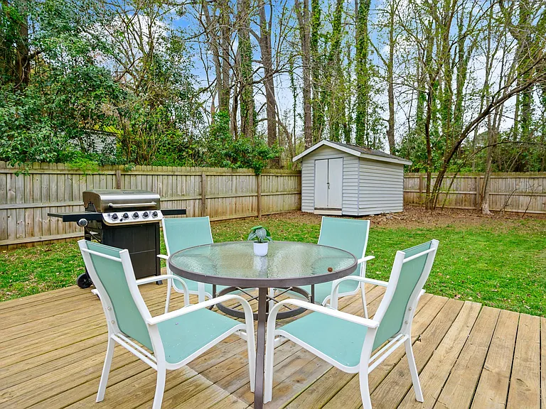 2315 Stevens Rd — Photo 24