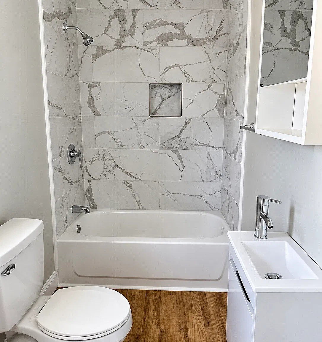 2 bed, 940 sqft, $1,950 — Photo 4