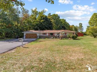 8663 Whiteford Center Rd, Ottawa Lake, MI 49267