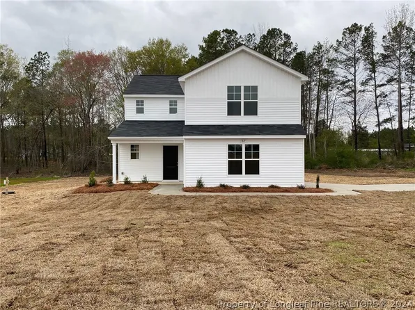 67 Dalmation Ln #27, Parkton, NC 28371