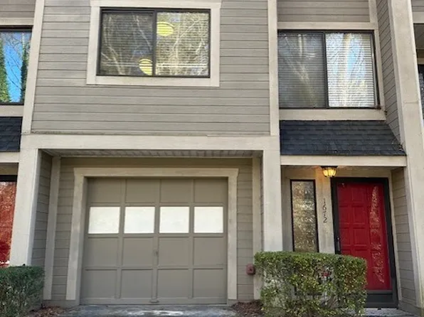 1672 Ironwood Rd, Marietta, GA 30067