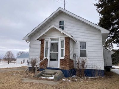 429 S County Road 1, Mountain Lake, MN, 56159