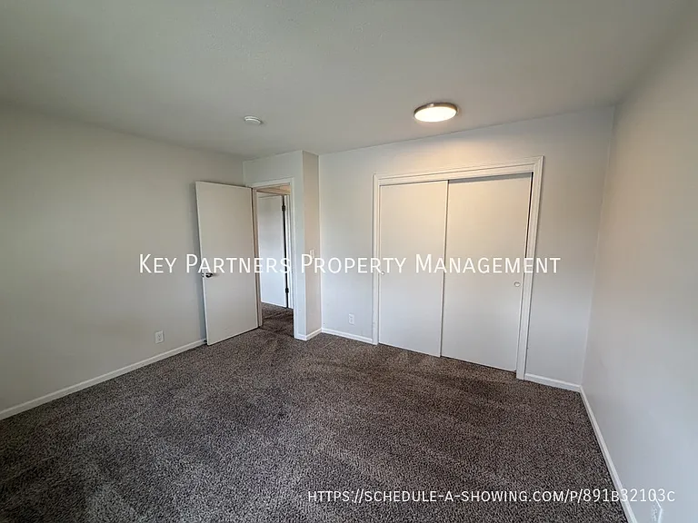 8833 Glenwood St #18 — Photo 13