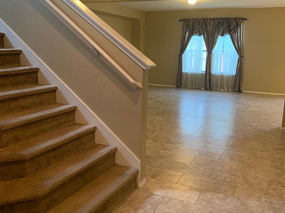 4th image of 104 Settlers Home Dr