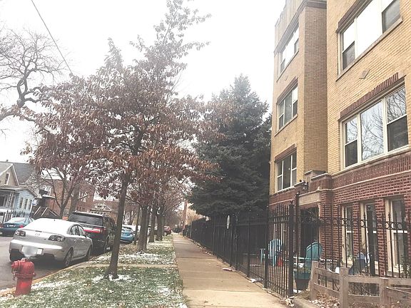 3rd image of 3558 W Shakespeare Ave APT Gw