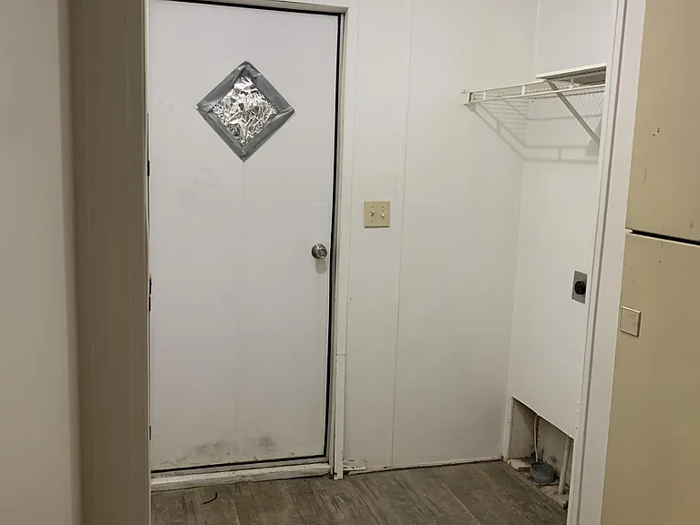 600 Davis Cir #30 — Photo 4