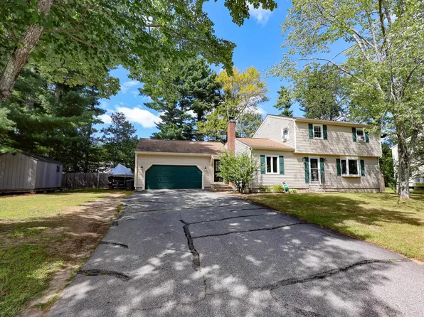 6 Deerwood Drive, Merrimack, NH 03054