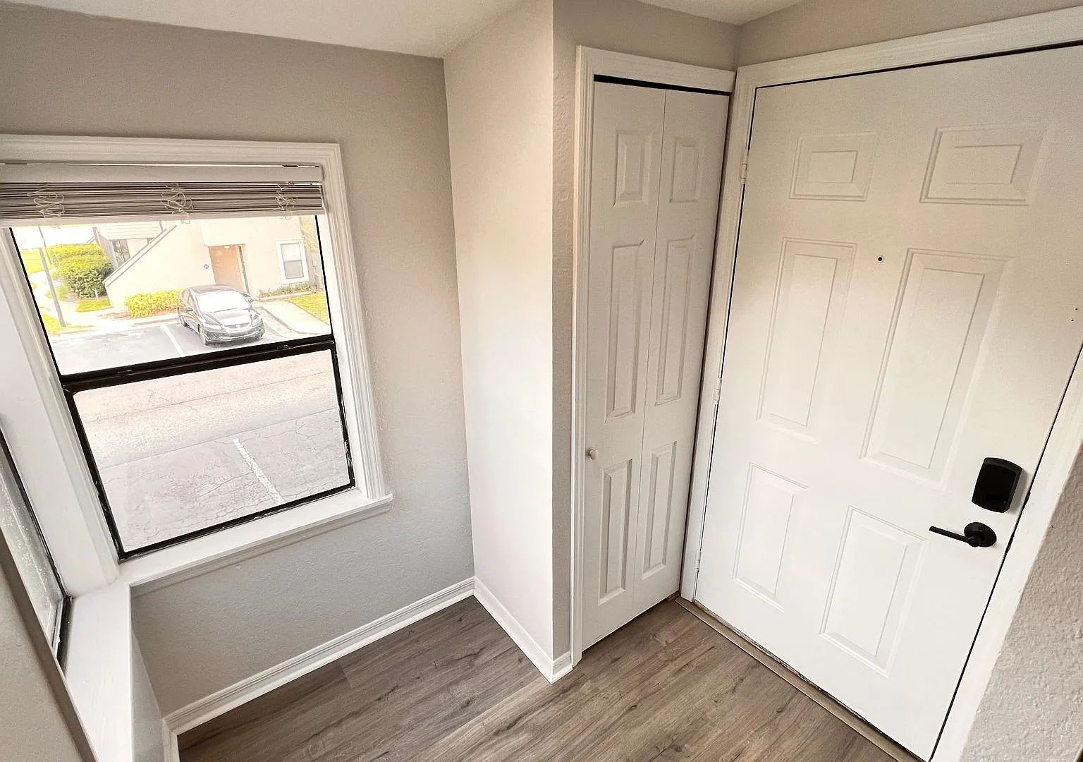 Convenient Winter Park Spacious 2-bedroom, 2-bath condo Condo Near Full Sail Washer & Dryer Inclu... — Photo 3