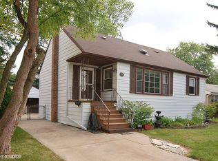 9129 29th St, Brookfield, IL 60513