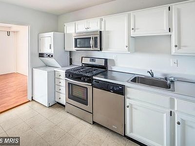 5th image of 3705 S George Mason Dr APT 1412S