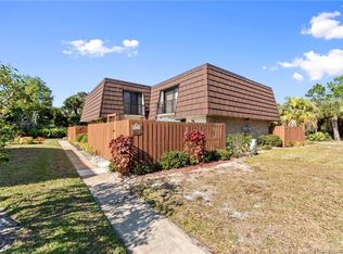 5802 SE Riverboat Dr #301, Stuart, FL 34997
