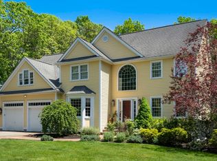 14 Cardinal Ct, Stow, MA 01775