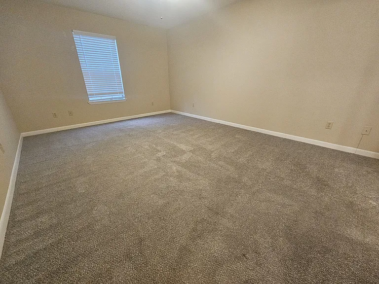 Jaymar Apartments — Photo 31