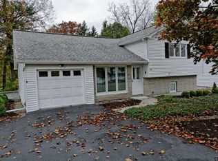 108 W McKown Rd, Albany, NY 12203