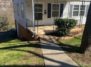 235 Poindexter Dr, Charlotte, NC 28209