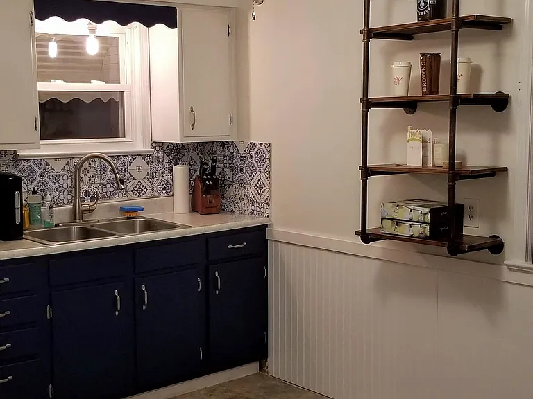 659 Longfellow Dr — Photo 1