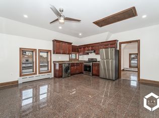 87 Tehama St #3F, Brooklyn, NY 11218