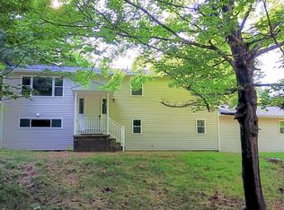 1135 Tower Rd, Little Hocking, OH 45742