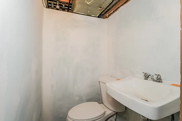 1420 Oakwood Ave — Photo 14