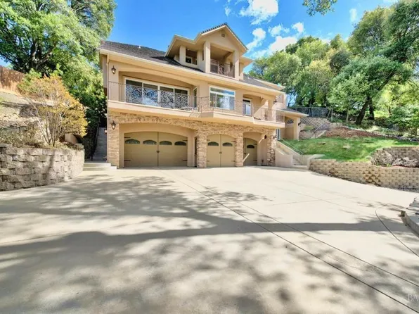 184 Wykoff Drive, Vacaville, CA 95688