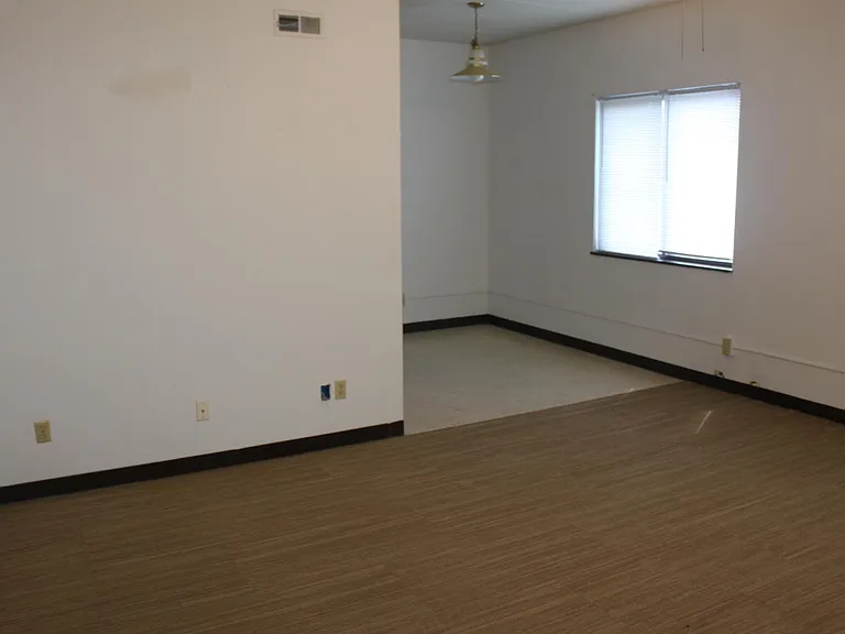 918 Main St #25 — Photo 8