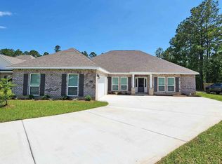 15713 Poydras Cir, Biloxi, MS 39532