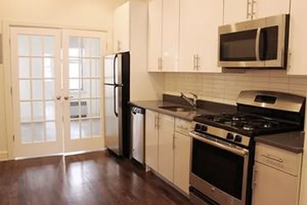 Rented by BIG Management NY | media 10