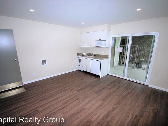 5th image of 1300 Palos Verdes Dr #14