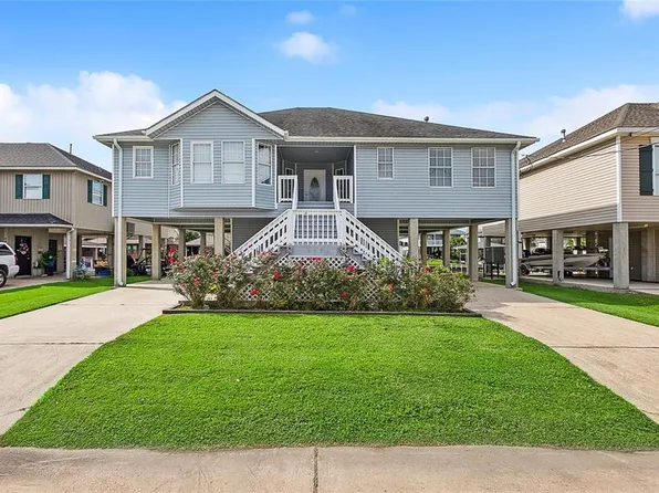 4897 Joan Marie Dr, Barataria, LA 70036