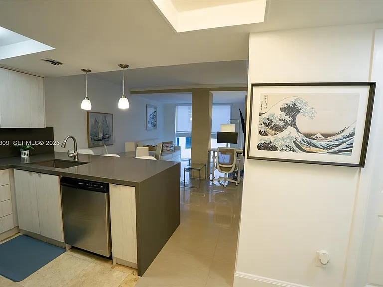 2951 S Bayshore Dr #716 — Photo 11