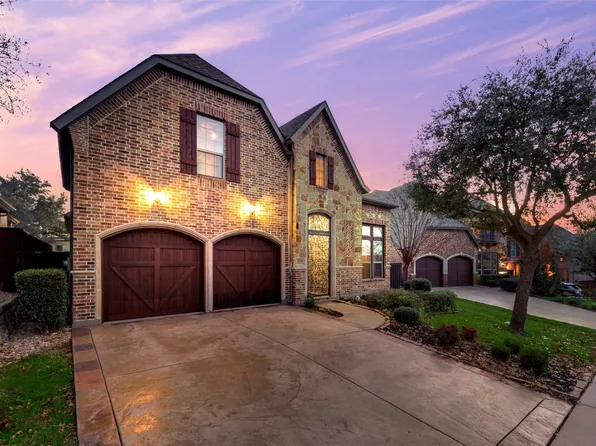 2028 S Hill Dr, Irving, TX 75038