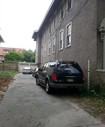 2nd image of 527 Broadway St #A