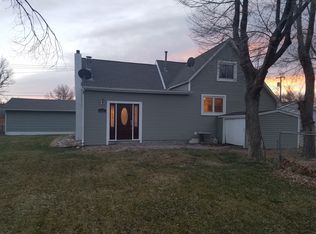 633 E 4th Ave N, Columbus, MT 59019