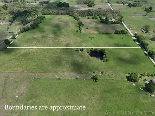 2 E 580th Rd, Locust Grove, OK 74352