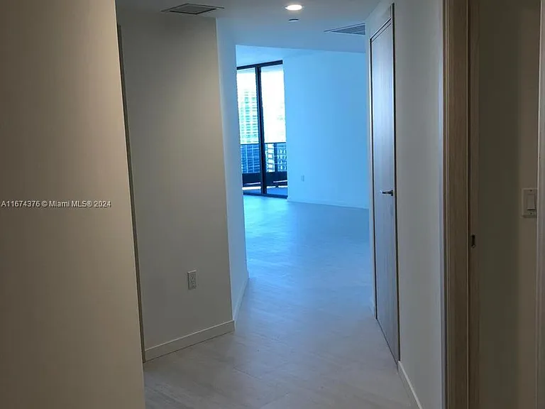 1000 Brickell Plz #3415 — Photo 14