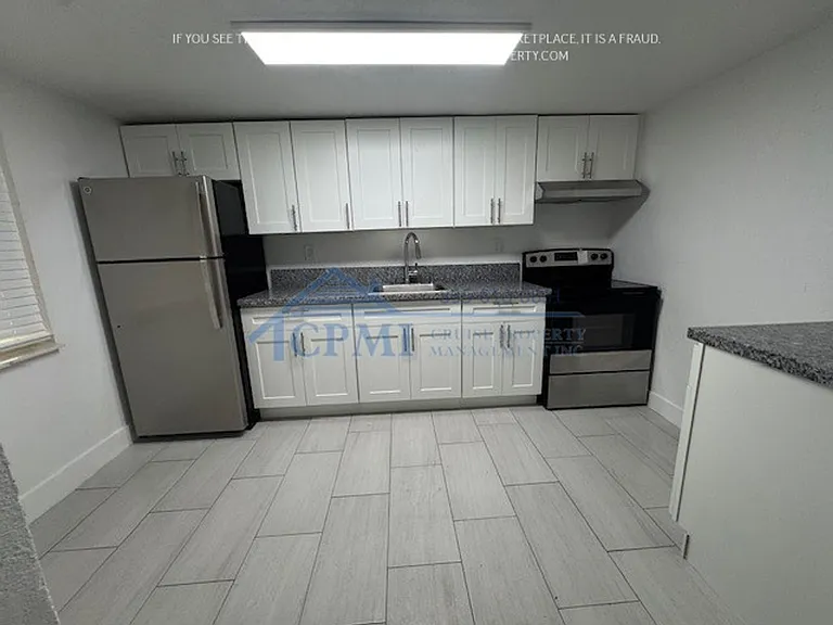 3810 SW 60 Ave Davie, FL 33314 — Photo 8