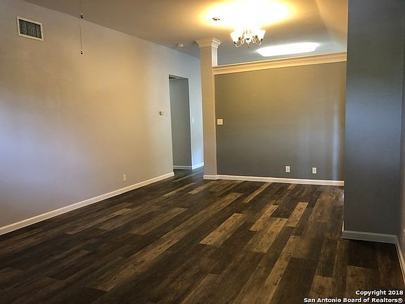 3rd image of 6031 Woodway Pl