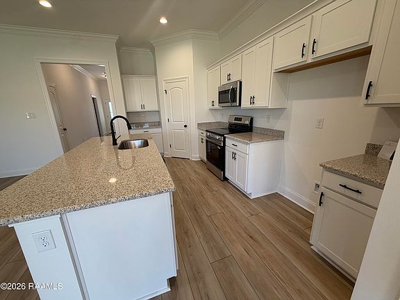 2nd image of 208 Mastermind Blvd