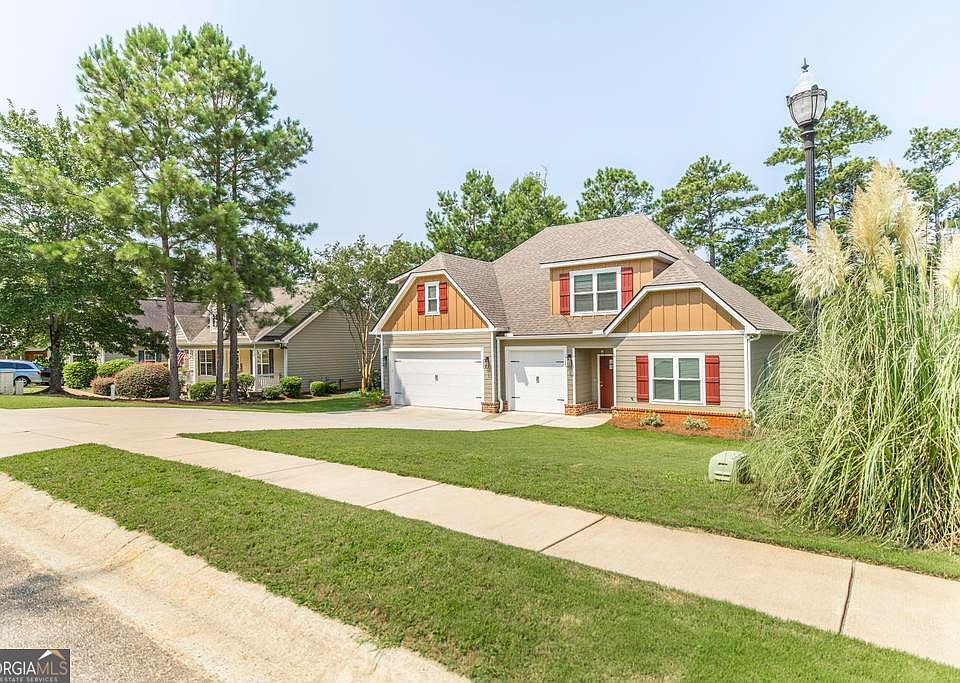 1st image of 266 Lakeview Dr