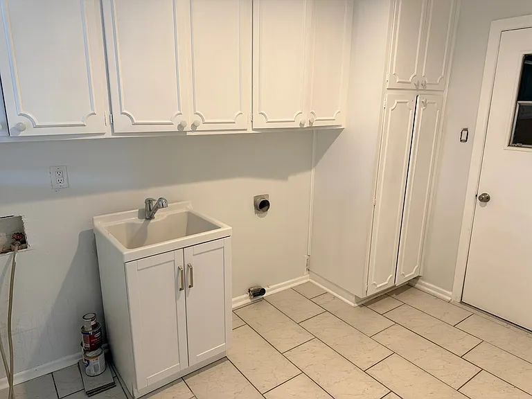 1215 Neely Ave — Photo 32