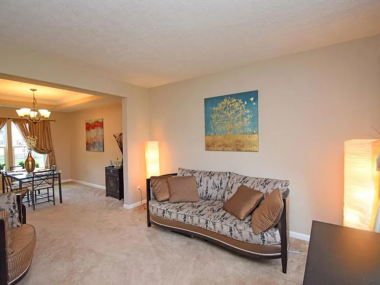 5015 Lakota Woods Dr — Photo 6