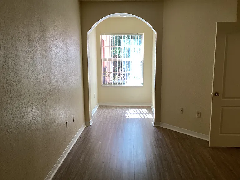 150 SW Peacock Blvd — Photo 6