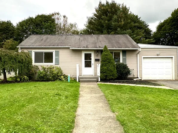 216 Buffalo St, Corning, NY 14830