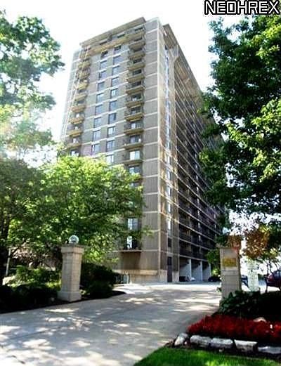 1st image of 12500 Edgewater Dr APT 604
